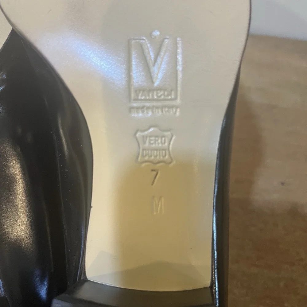 VTG Vaneli Made in Italy Black Patent Horsebit Square Toe Pumps Loafers 7M Y2K